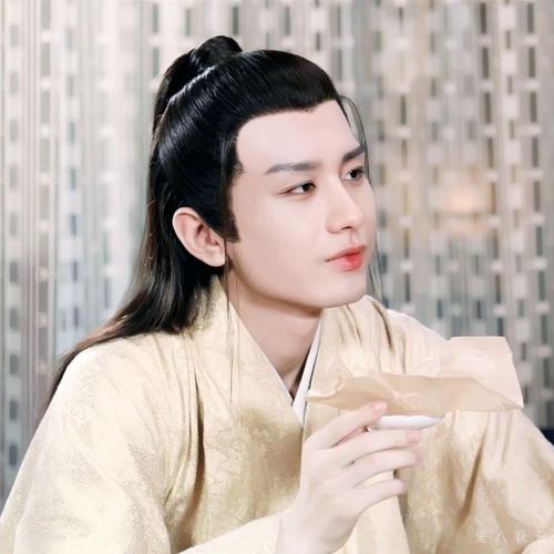 成毅又演古装?曝历史题材大制作找上门,放弃番位只为一个小角色