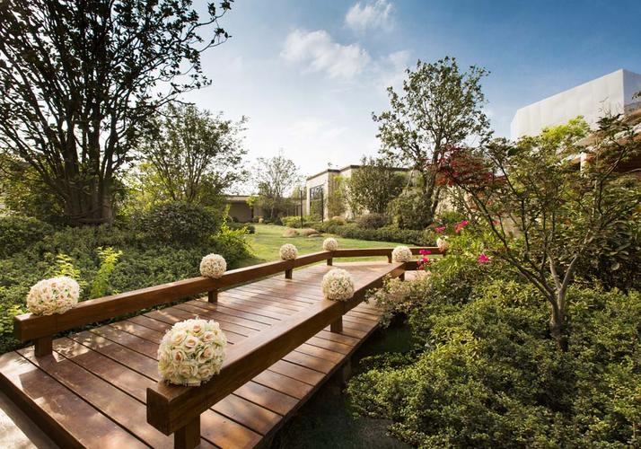 江西省,南昌市,水石国际,绿地集团,现代景观桥,木制景观桥,景观平桥