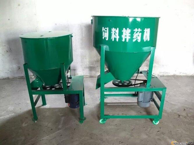 供应家用小型饲料拌料机 发酵饲料搅拌机厂家直销