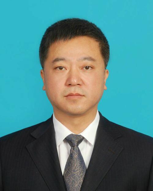  /p> p>现任黑龙江省密山市政府党组成员,副市长. /p>
