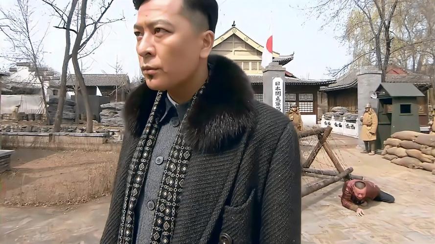 霍啸林救了匪老大却被逃跑汉奸告知赵舒城这下惨了丨勇敢的心