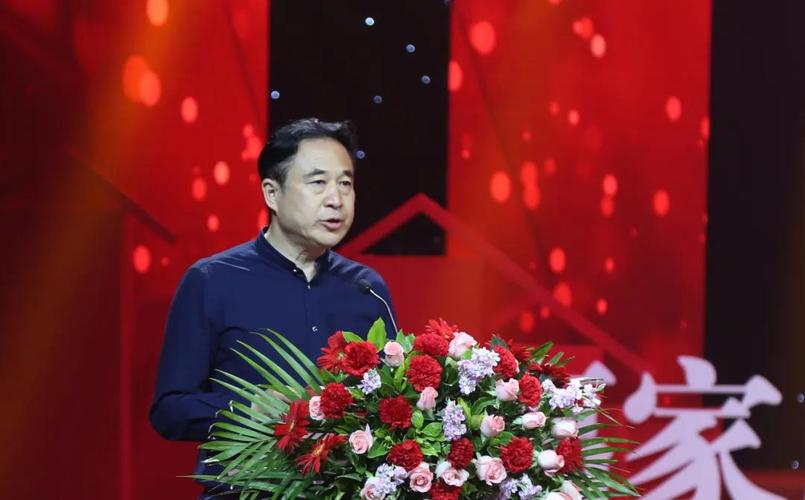 (山东绿地泉控股集团董事长,总裁刘岷致辞  杜堃 供图)