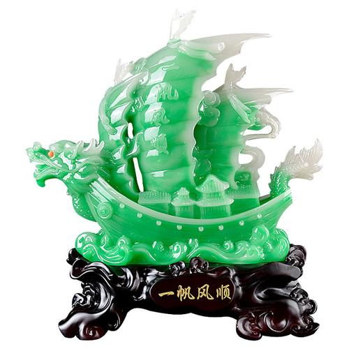 办公桌上摆放什么摆件好办公桌上摆放风水的吉祥物有哪些