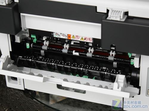 联想黑白激光一体机m7400背部取卡纸位置