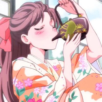 半身女生头像动漫