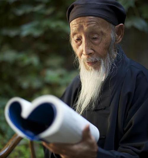 2015年7月28日全真龙门派第21代,百岁丹道大师张至顺道长羽化登仙