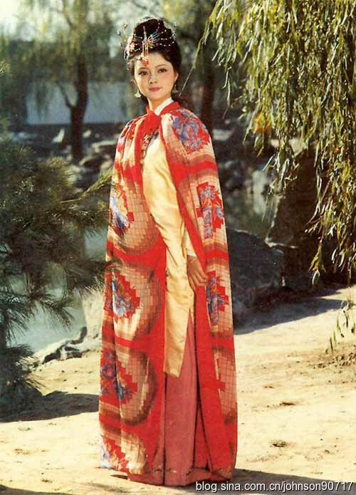 美貌才女薛宝钗缘何招人讨厌?