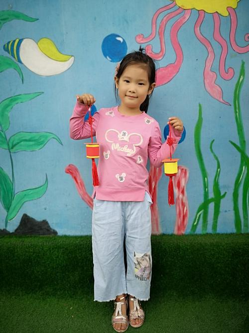 马梓馨小朋友在大风车双语幼儿园的精彩瞬间 - 美篇