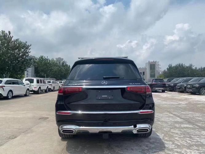 迈巴赫gls600黑棕国六现车落地价格最低