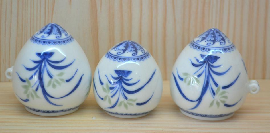 景德镇吊烧鸟食罐