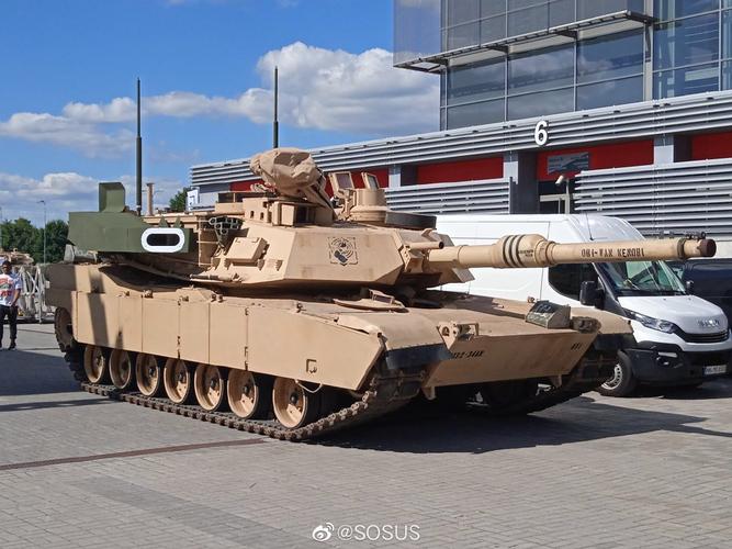 美军m1a2sepv2型坦克欧比旺克诺比号