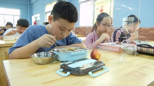 晋江这所小学自办食堂大受学生喜爱!