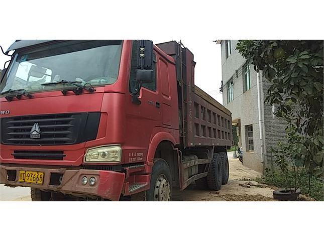 【吉安】中国重汽 豪沃 豪沃自御车 前二后八 5.8米 价格18.00万