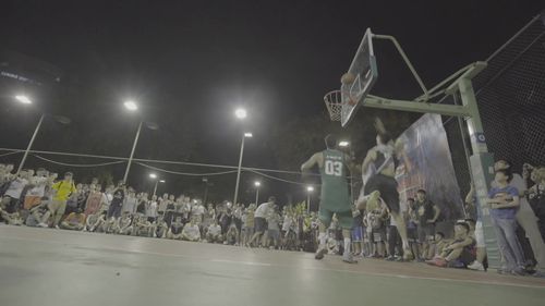 上帝之手vscba球员街球vs专业球员