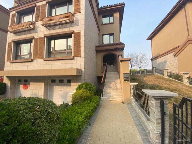 碧桂园听湖别墅