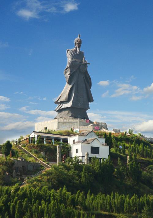 陈抟故里·崇龛花海景区