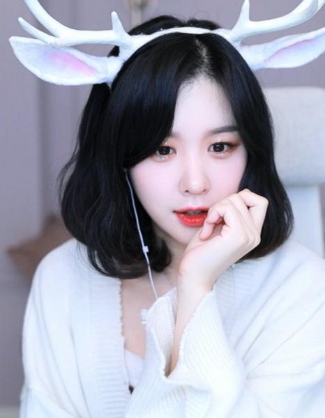 丝瓜向日葵草莓香蕉小猪下载无限版