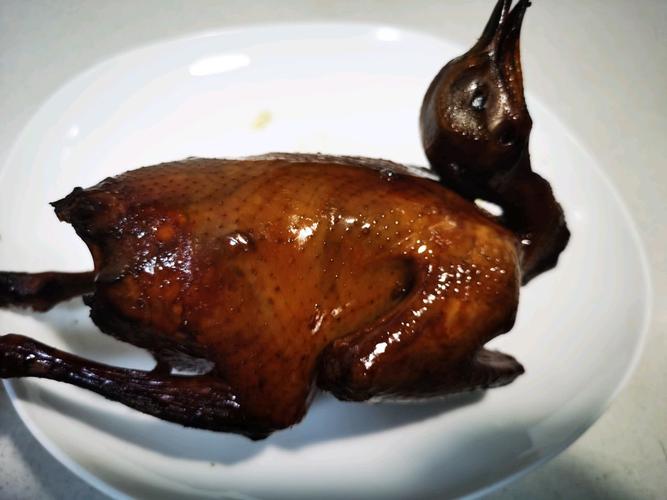 脆皮乳鸽的做法