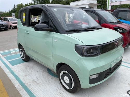 五菱宏光mini马卡龙 新能源界的销售神话 五菱神车!