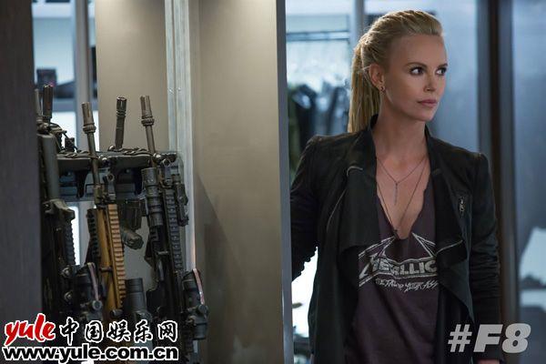 "莱蒂"可能离开速度与激情系列?该系列的女性主演在片中都如何了