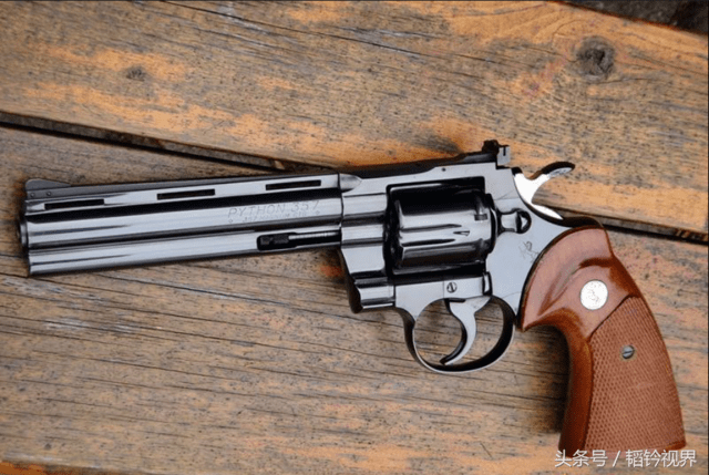 枪中贵族,柯尔特蟒蛇型左轮手枪