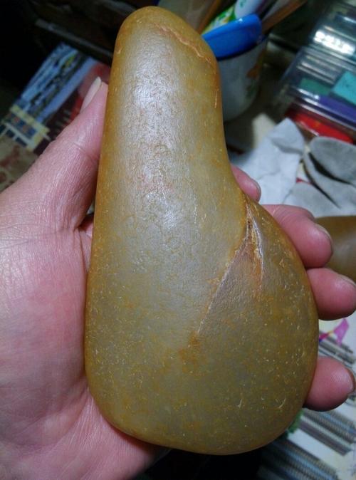 发布于2 分钟前   最佳答案 金丝玉,网状纹又称萝卜纹