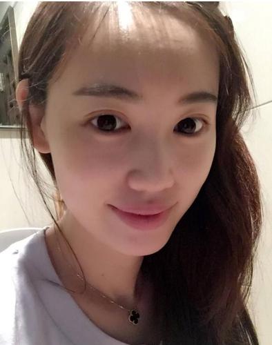 马蓉自称是校花昔日素颜照曝光网友这是换了个头