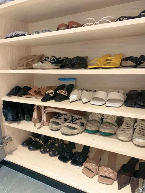 鞋子_百搭_平价_拖鞋_女鞋_鞋柜_尖头鞋_夏日凉鞋_时尚_鞋靴_鞋靴其他