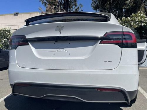 特斯拉全新model x高性能版实拍图曝光