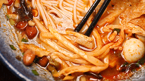 专做地道柳州味的「螺蛳粉」,真香!