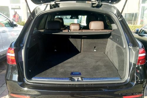 奔驰glc级后备箱