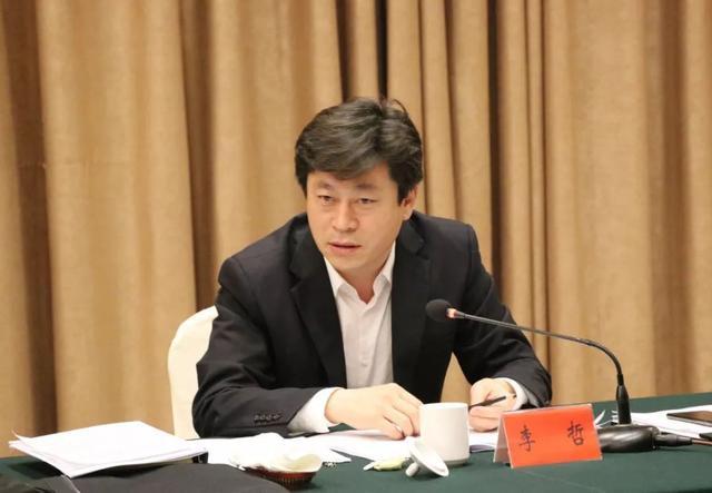 中共运城市委四届七次全体会议举行分组讨论 李哲参加第一组讨论