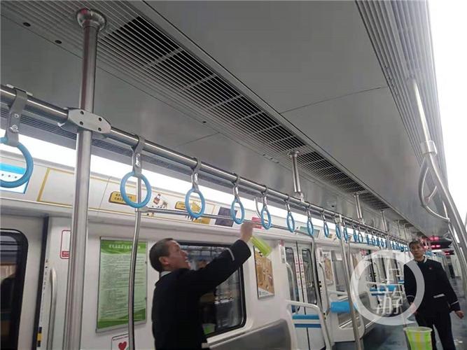 重庆轨道交通加强疫情防控全线列车开启通风模式