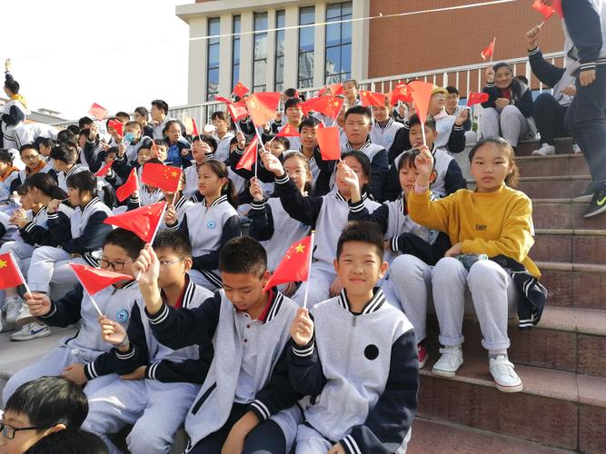 滁州市东坡中学第三届秋季田径运动会七(1)班剪影