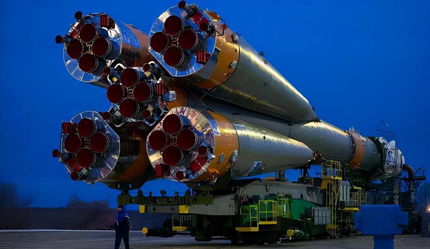 中国航天迎头赶上,美国倍感压力,竟要重启核动力火箭?