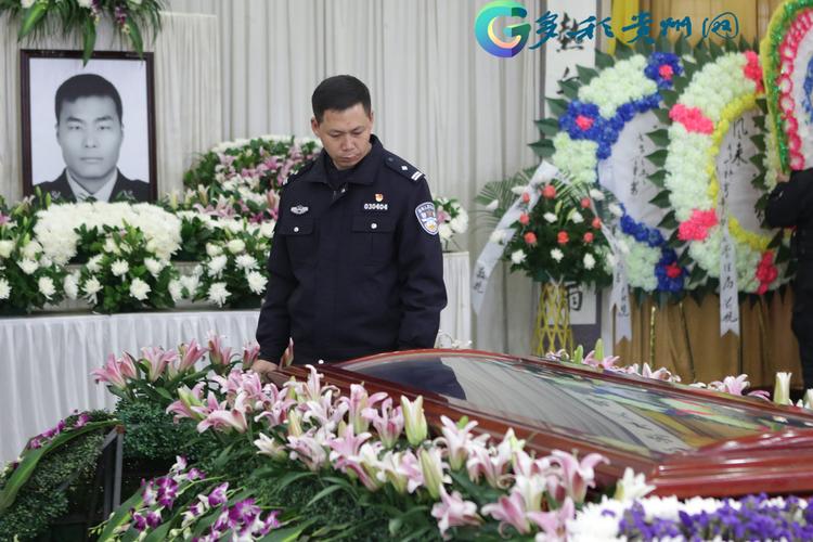 团圆节里送英雄他们心中的马金涛