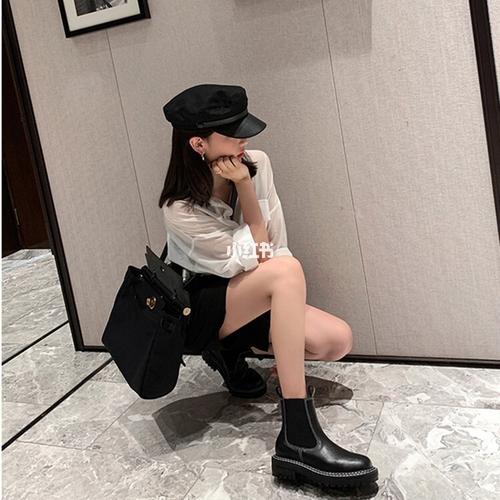 杨幂同款英伦风真皮百搭厚底机车马丁靴_马丁靴_百搭