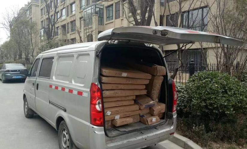 用面包车拉货违法?交警提醒:只要注意这几点,想罚你都