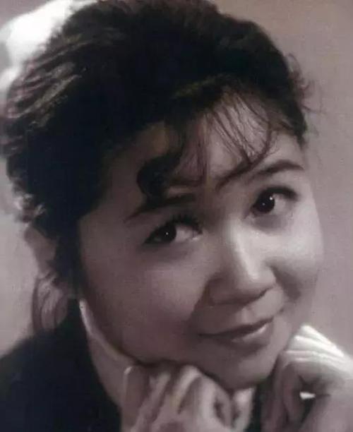 这个长得特殊想老明星田华的演员就不用说了吧?