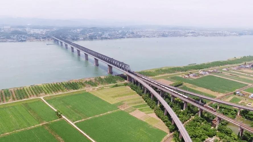 将分时段封闭交通管制宜都枝城长江大桥10月25日至11月3日