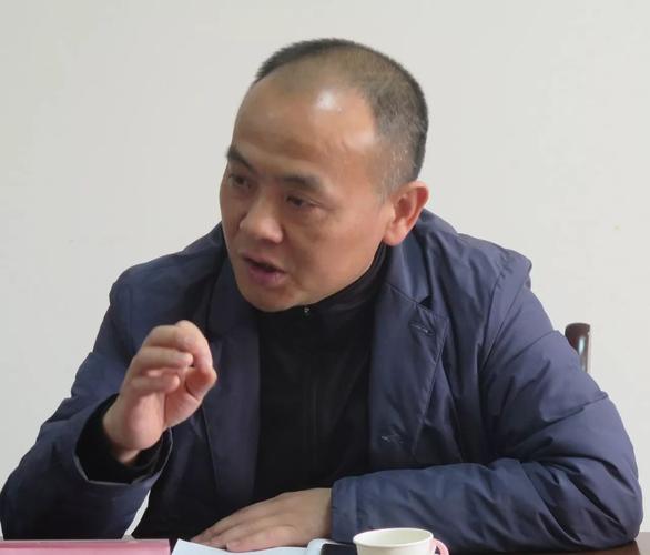 校园动态| 省教研室主任杜侦莅临新建二中调研