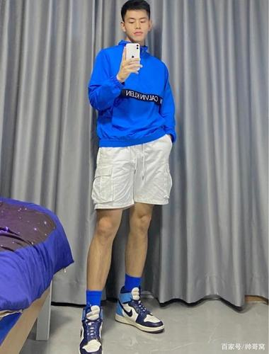 组图:体院运动男生,183身高大长腿,有型又man的气质