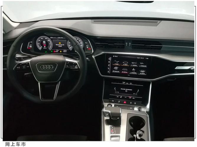 奥迪a6运动版实拍!搭2.0t 电动机,内配三块大屏更豪华