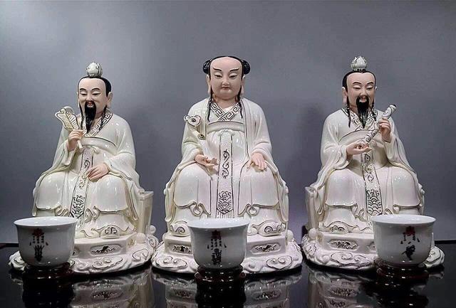 道教:太元真人东岳上卿司命真君,定录君,保命君