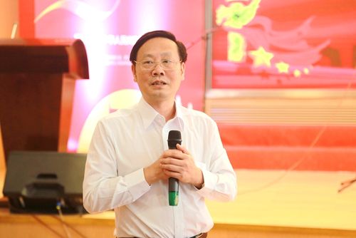 汪健.jpg