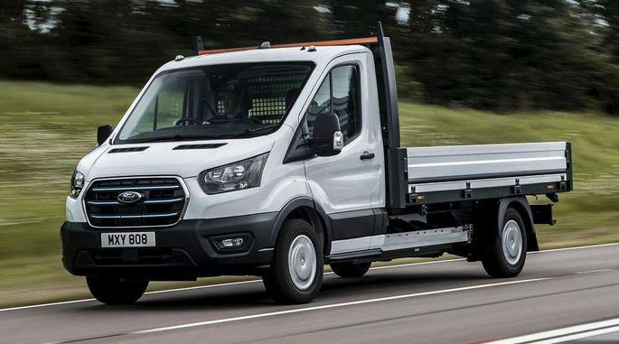 福特纯电全顺开启路试