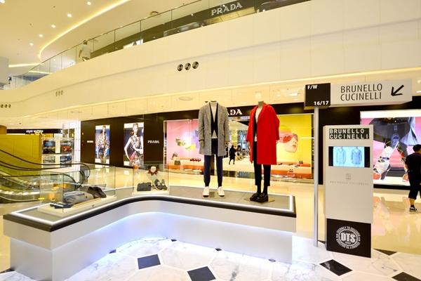 时代广场推出"探索-发现"2016秋冬时装展