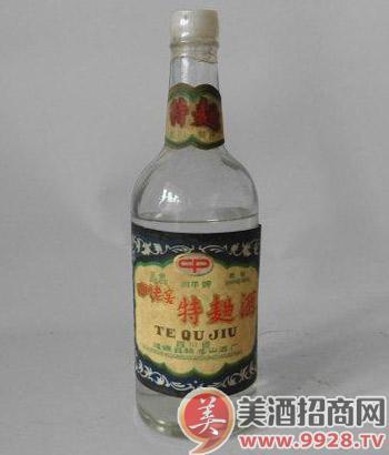 特曲和大曲酒的区别