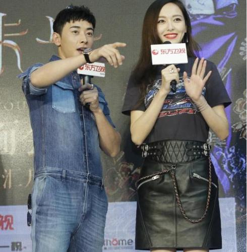 瞒不住了,唐嫣肚子的宝宝性别曝光?网友却说:长相肯定
