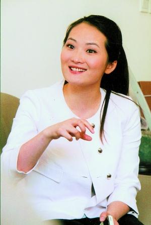 公司属下的国瑞购物中心总面积达13万平方米,是集精品服饰,化妆品